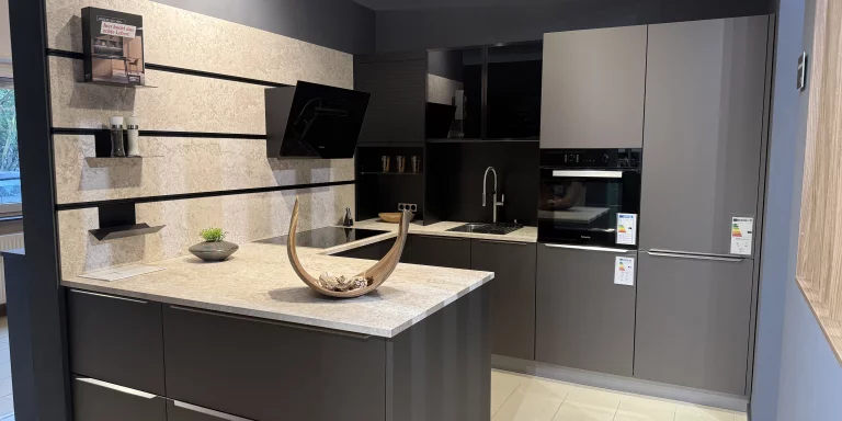 Küche von H&auml;cker - VEGAS - Braun Metallic